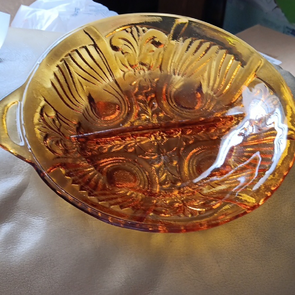Indiana Glass Orange Art Glass Bowl